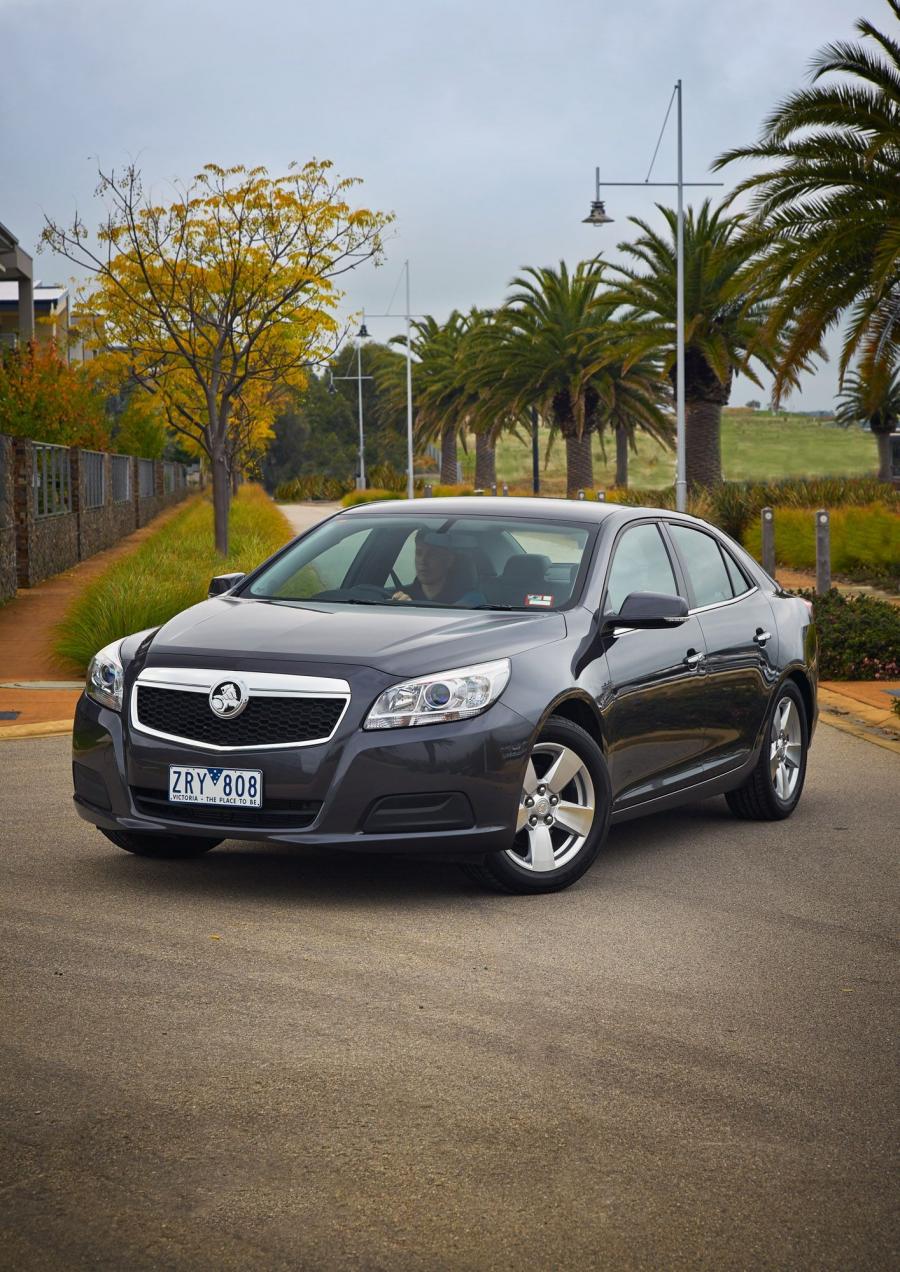  Holden Malibu CD 2013 года  (фото 7 из 13)